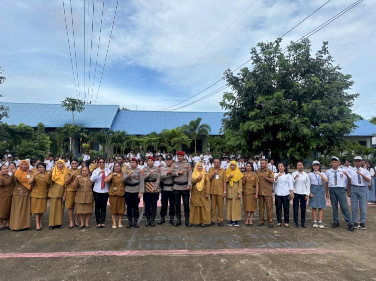 Polisi Hadir di SMAN 8 Kupang, Sampaikan Pesan Kamtibmas dan Cegah Kekerasan terhadap Perempuan dan Anak