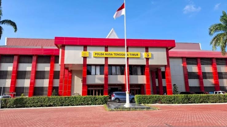 Wujud Keadilan Penuh Kasih: Polda NTT Tegaskan Transparansi dan Tindak Tegas Internal Demi Lindungi Hak Masyarakat