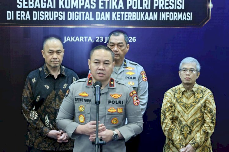 Dialog Kebangsaan Hari Bhayangkara ke-80, Polri Perkuat Tribrata dan Catur Prasetya Hadapi Era Digital