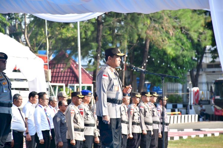 Apresiasi Dedikasi Personel, Kapolda NTT Pimpin Korps Raport Kenaikan Pangkat 1.064 Anggota