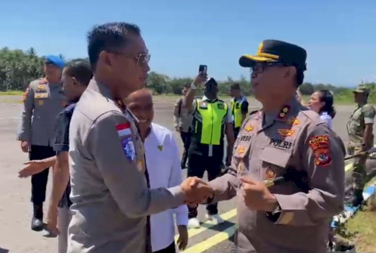 Upacara Adat dan Penandatanganan Komitmen Damai Lowonara–Belle, Polda NTT Dorong Perdamaian Berkelanjutan di Adonara