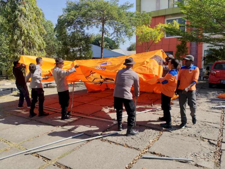 Situasi Terkini Pascagempa Bumi di Kabupaten Sikka, Dua Orang Meninggal Dunia, Polri -TNI dan BPBD Dirikan Posko Darurat