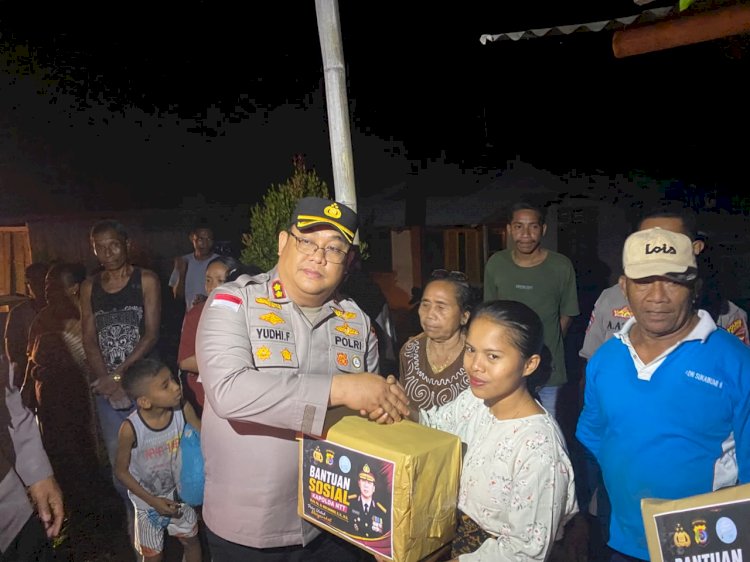 Respon Cepat Bencana Gempa, Polres Ende Distribusikan 100 Paket Bansos Kapolda NTT di Kecamatan Nangapanda
