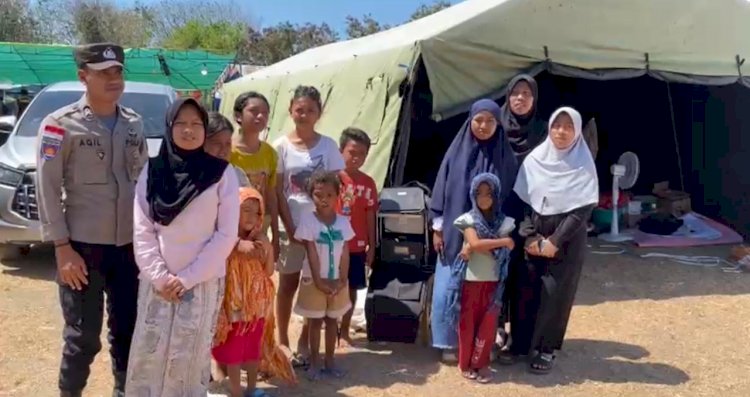 Wontech Portable Polri Jadi Jembatan Komunikasi, Pengungsi Barang Kolong Sampaikan Terima Kasih