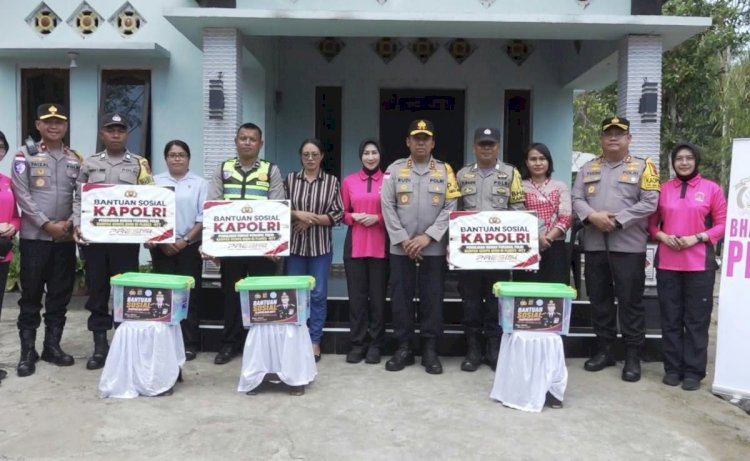 Saat Rumah Mereka Rusak, Kapolda NTT Pastikan Anggota Polri dan Keluarganya Tak Berjuang Sendiri