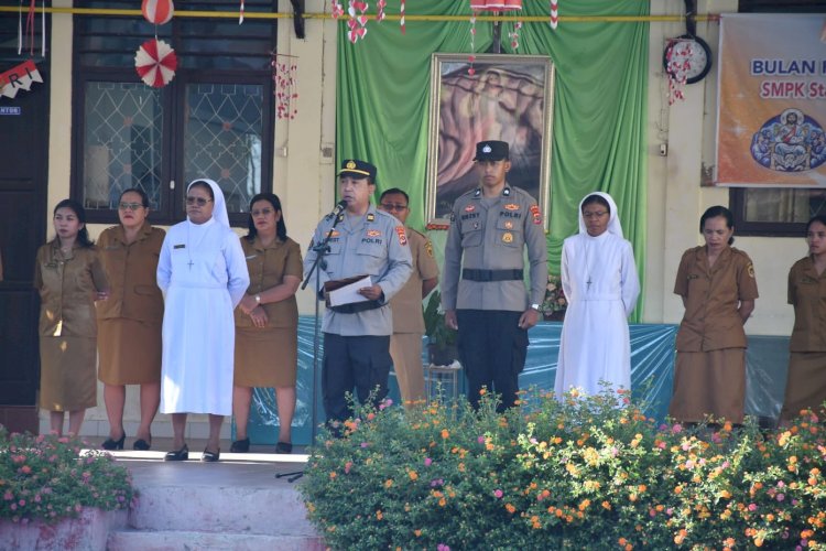 Polda NTT Gelar Police Goes to School di SMPK Sta. Maria Asumpta Kupang: Ingatkan Bahaya Perundungan dan Saring Informasi Medsos