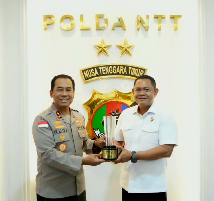 Bawa Pulang Medali Emas, Tim Taekwondo Binaan Dirkrimsus Kombes FX Irwan Arianto, S.I.K., M.H dan Tim Tinju Raih Apresiasi Kapolda NTT