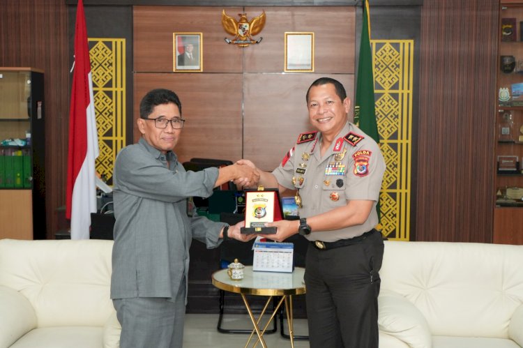 Kapolda NTT Irjen Pol. Reza Arief Dewanto Silaturahmi dengan Ketua Pengadilan Tinggi Kupang, Perkuat Sinergi Penegakan Hukum