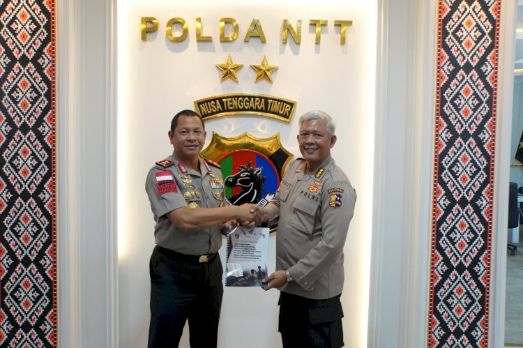 Kapolda NTT Terima Hasil Penelitian Puslitbang Polri, Dorong Peningkatan Kinerja dan Kualitas Pelayanan