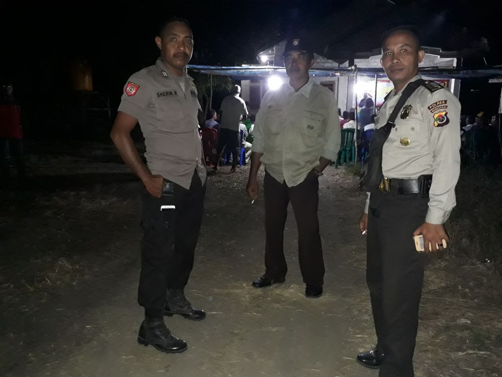 Personil Polsek Sambi Rampas Melaksanakan Pengamanan Kampanye Paslon Bupati Dan Wakil Bupati Dari Paket Sarong-Kasmir