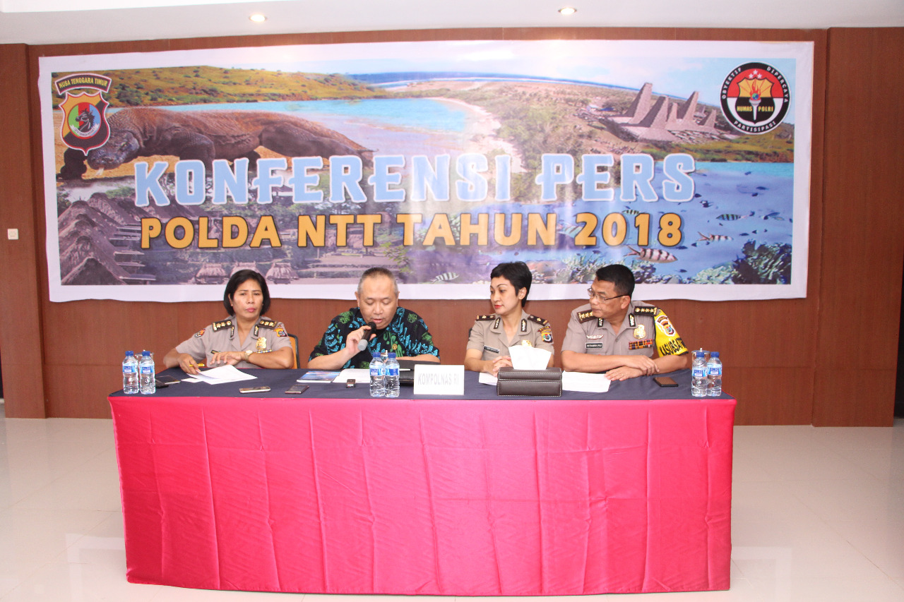 Polda NTT dan Kompolnas Gelar Konferensi Pers Kasus Menonjol di Sumba Barat