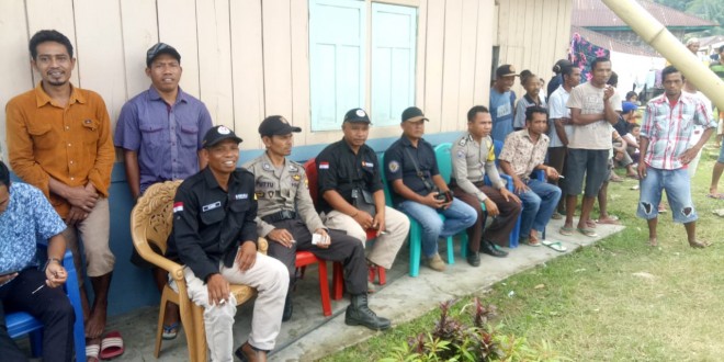 Kapolsek Kuwus Pimpin Pengamanan Kampanye Caleg Partai Berkarya di Desa Golo Riwu