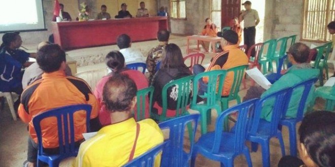 Polsek Golewa Melaksanakan Sosialisasi di Kantor Desa Beapawe