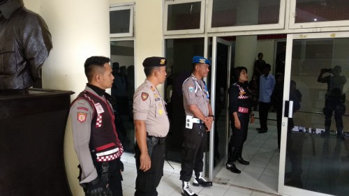 Personel Polres Kupang Kota Amankan Pelantikan Empat Kepala Daerah