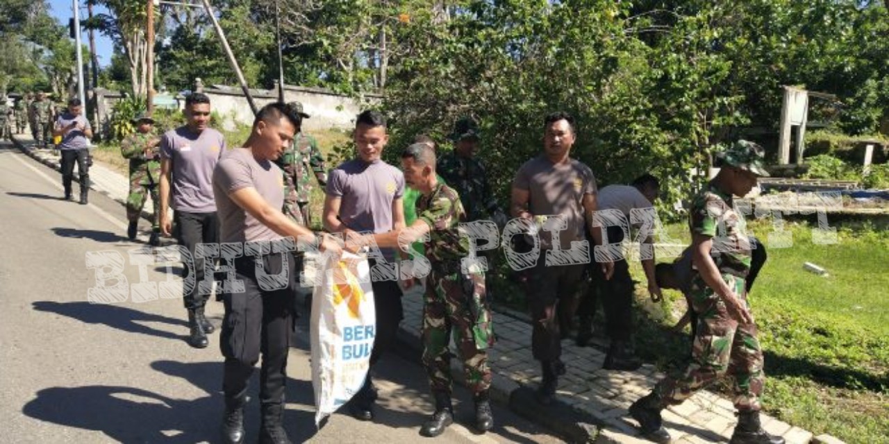 Peringati HPSN, Polri dan TNI Bersinergi Bersihkan Sampah