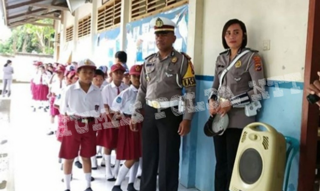 Police Goes to School Satlantas Polres Sikka