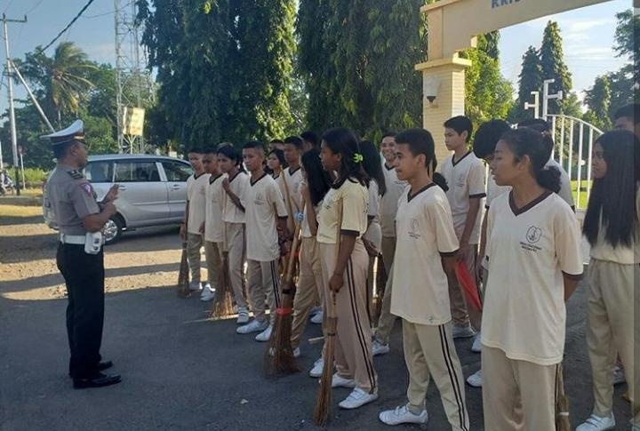 Operasi Keselamatan Lalulintas 2019, Satlantas Polres SIkka Gencar ajak Pelajar SMAK Frateran Maumere Patuh Tertib Berlalulintas