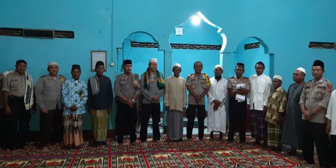Polres Flotim Laksanakan Giat Safari Ramadhan Bersama Warga Delang
