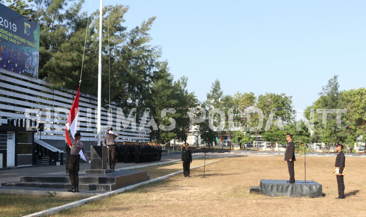 Peringati Hari Lahirnya Pancasila, Polda NTT Gelar Upacara Bendera