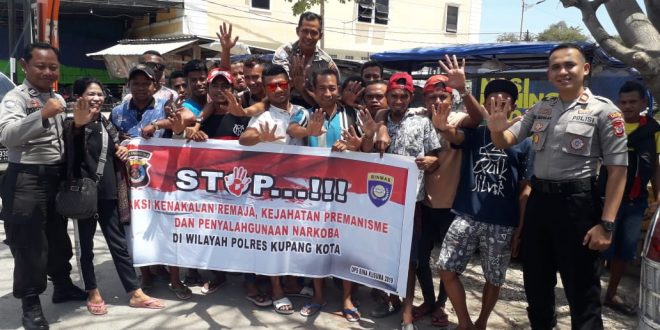 Sat Binmas Polres Kupang Kota Berikan Binluh Warga Kelurahan Oesapa Dalam Rangka Operasi Bina Kusuma Turangga-2019