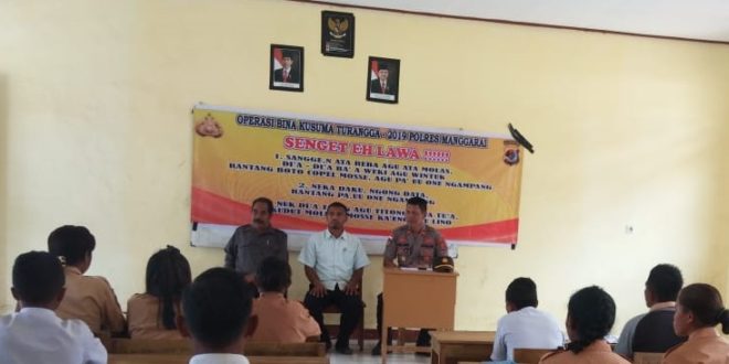 Ops Bina Kusuma Turangga 2019, Kasat Binmas Polres Manggarai beri Penyuluhan di SMK Bintang Timur