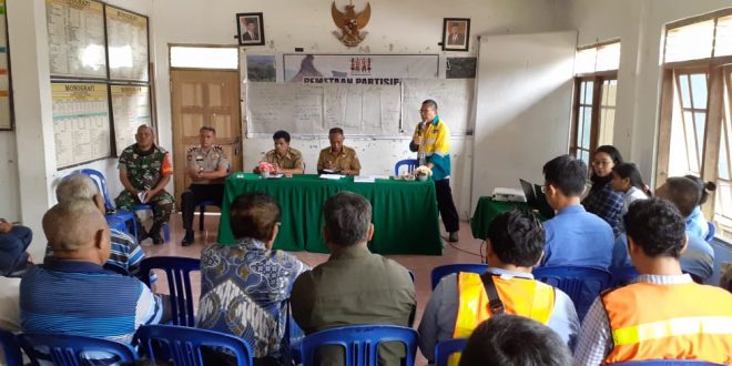 Kapolsek Detusoko Hadiri Pertemuan Antara Management PT. Sokoria Geothermal Indonesia Dengan Pemilik Hak Ulayat