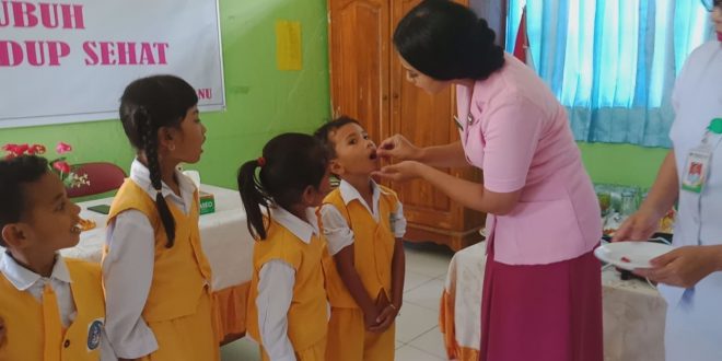 Yayasan Kemala Bhayangkari TTU Gelar Penyuluhan Kesehatan di Sekolah